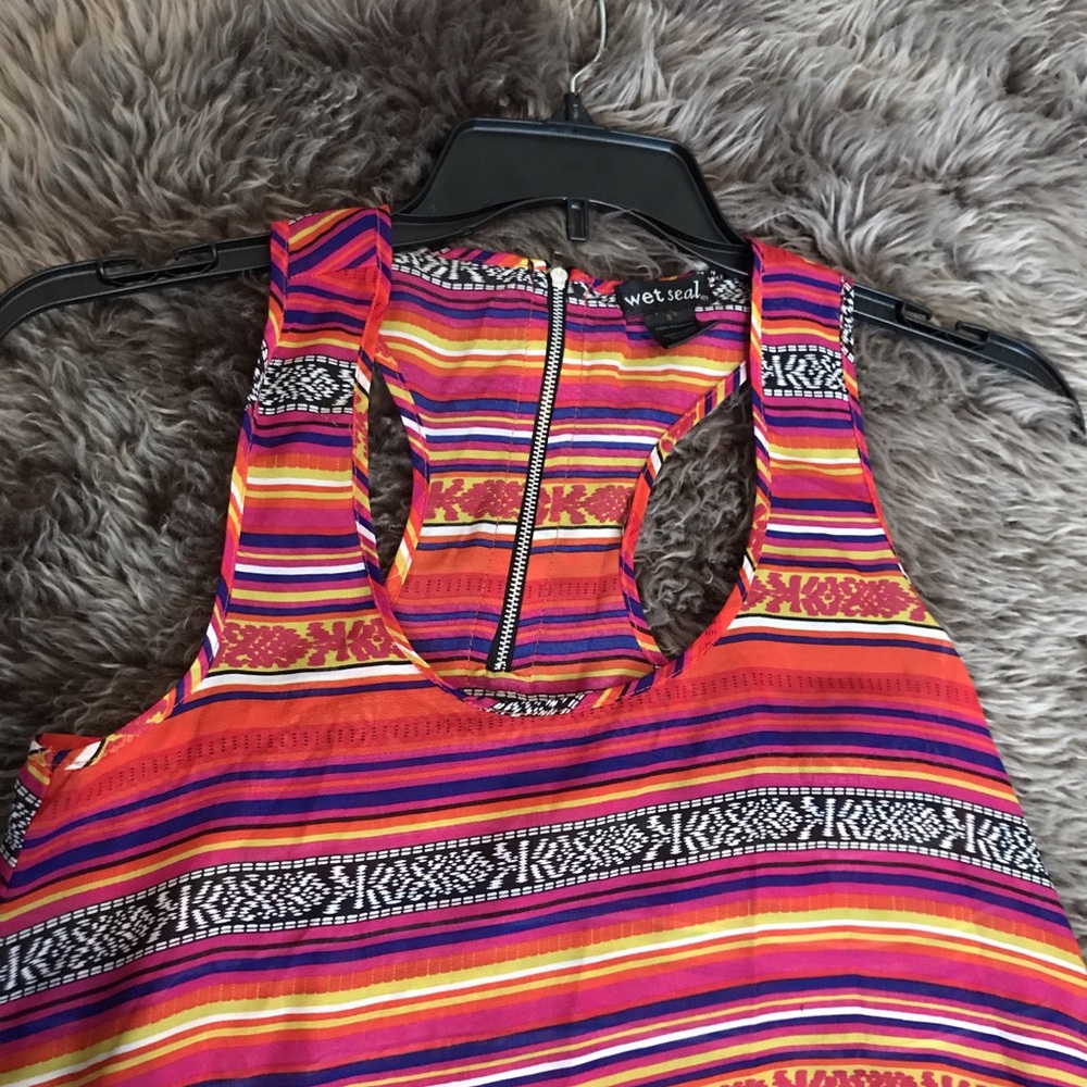 Summer Tops - Picture 3 of 5